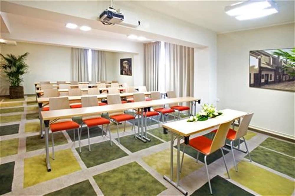 Plaza Prague Hotel - Czech Leading Hotels Hotel Prag