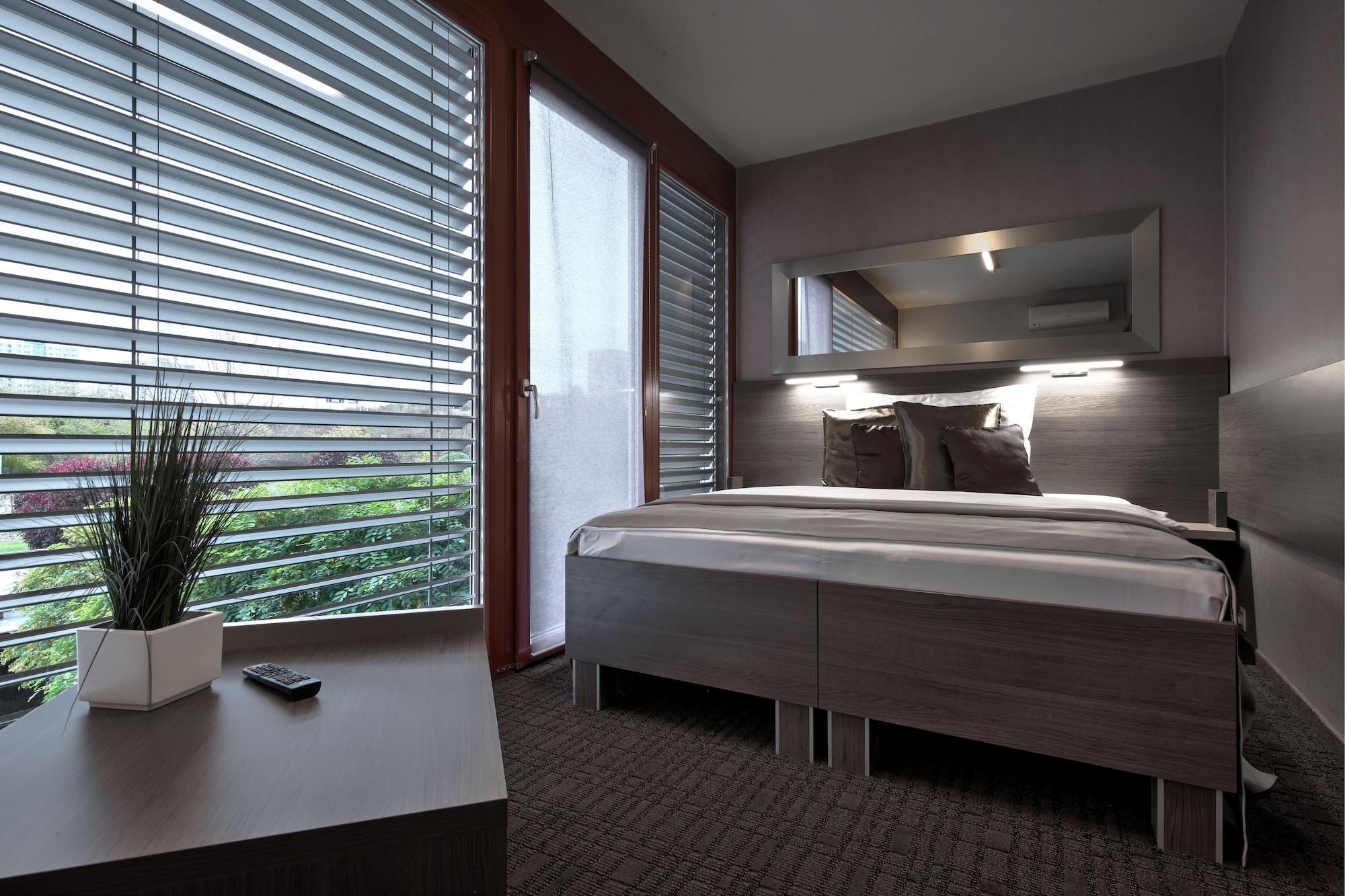 Hotel Volcano 4*