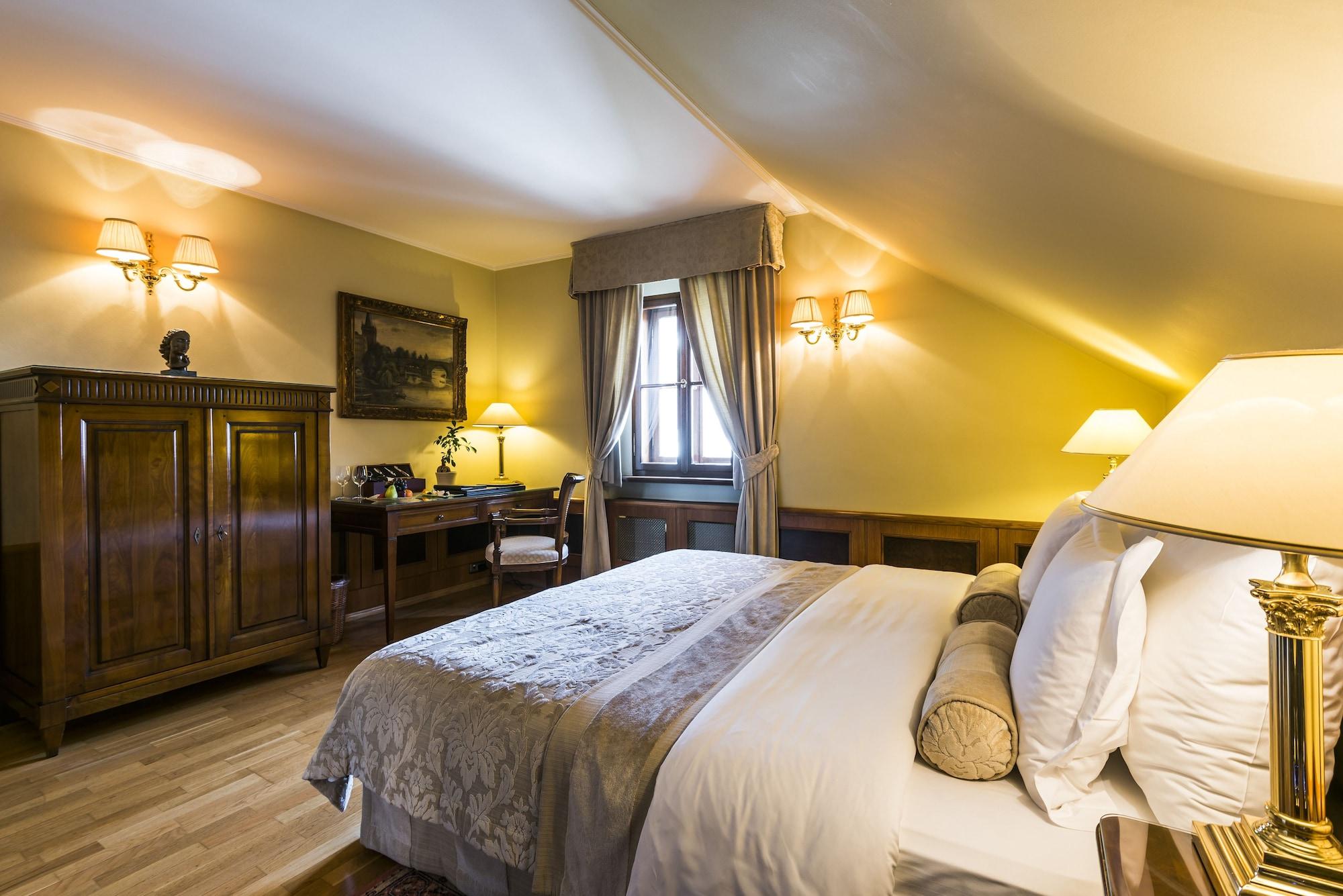 Golden Well Hotel Prag