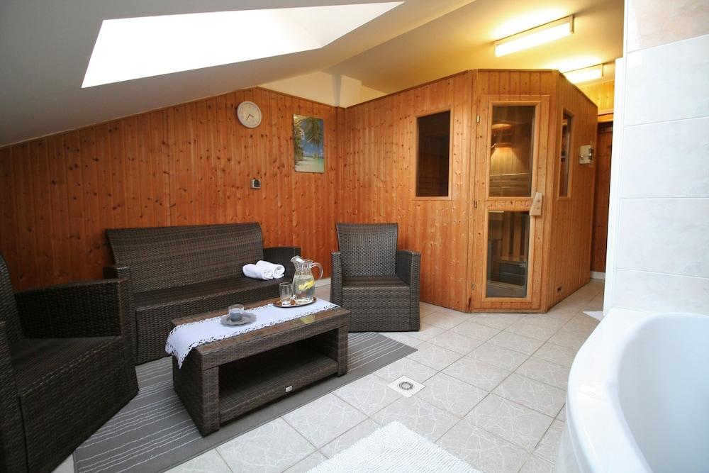 Anette Hotel 3*