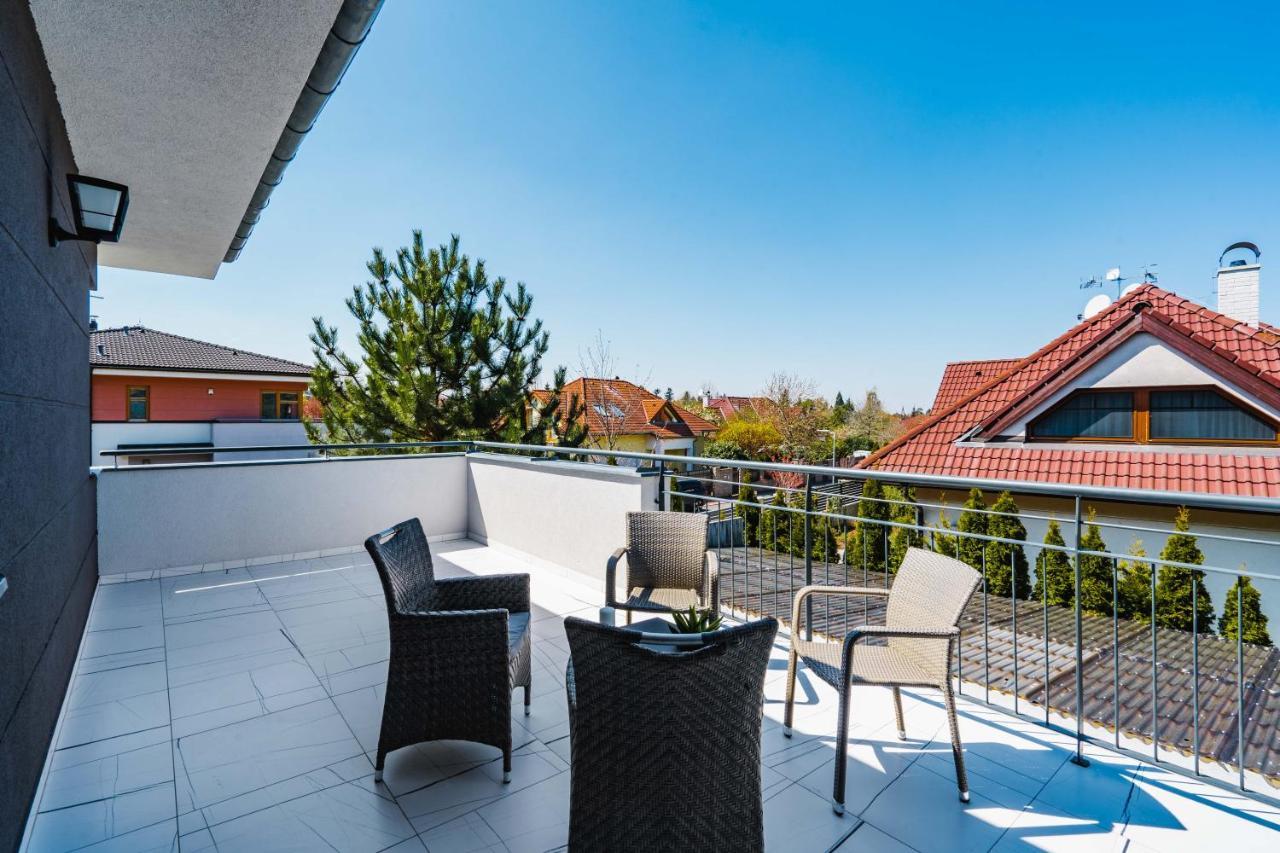Serenity With Garden Jacuzzi Praha