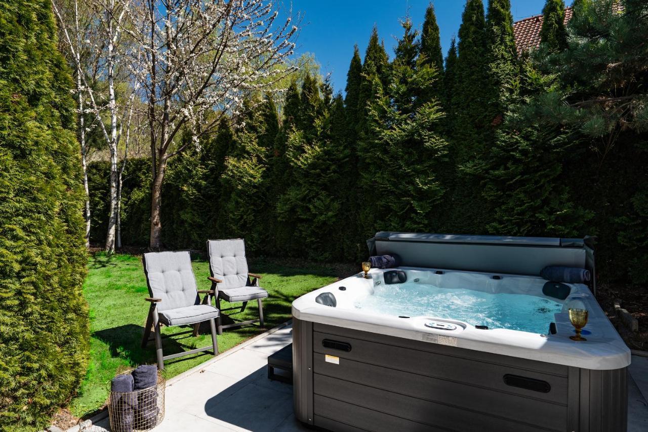 Serenity With Garden Jacuzzi Vila Praha