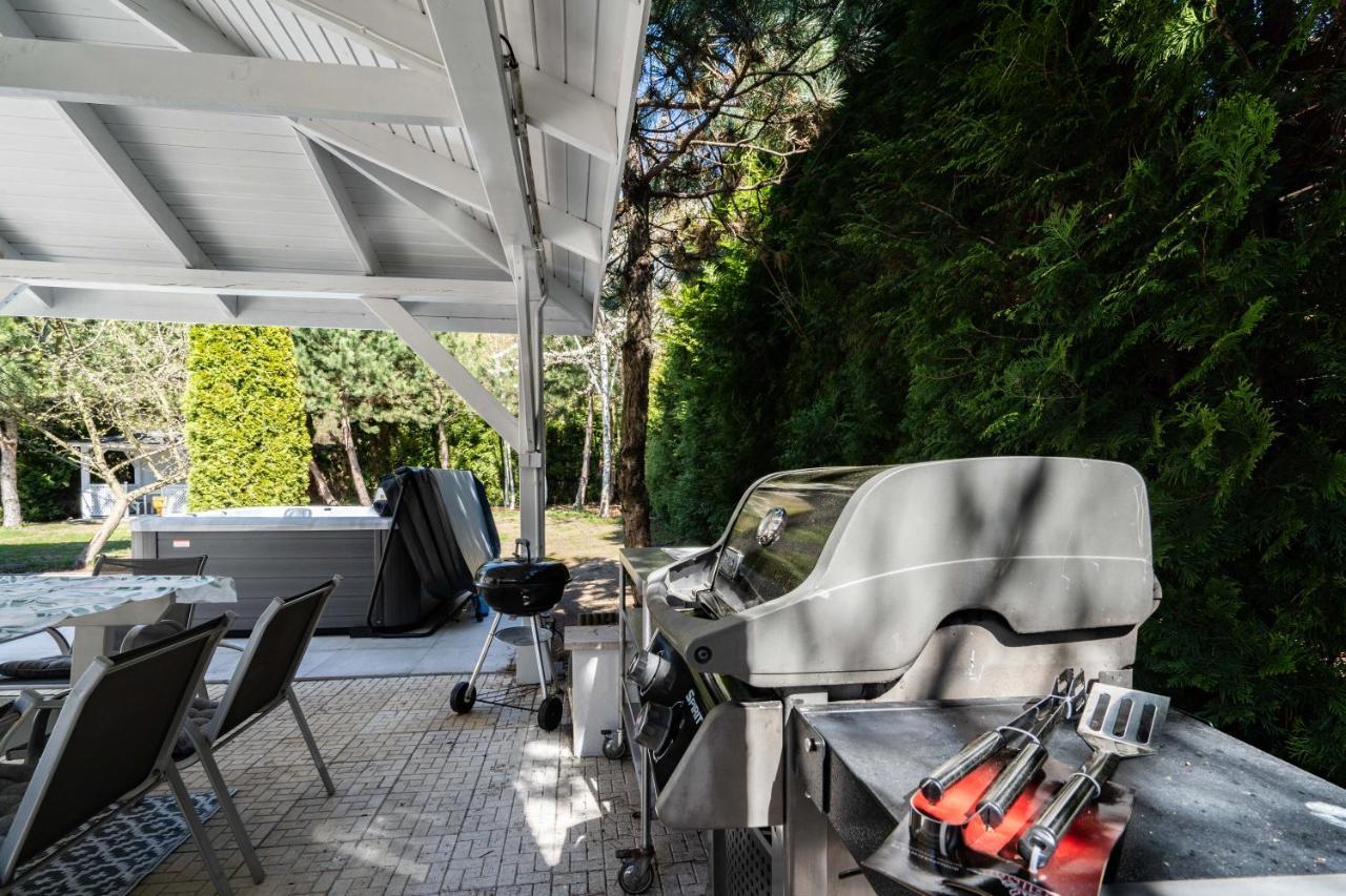 Serenity With Garden Jacuzzi *