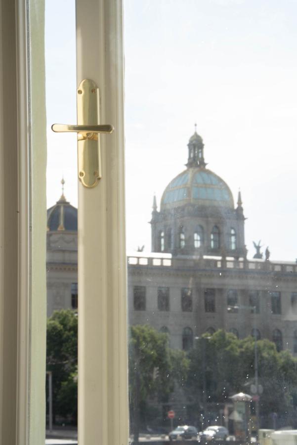 Apartment Live With A Fantastic View In The Center Prag