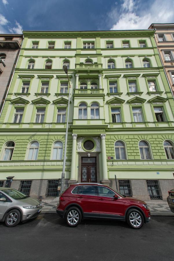 Apartment Live With A Fantastic View In The Center *