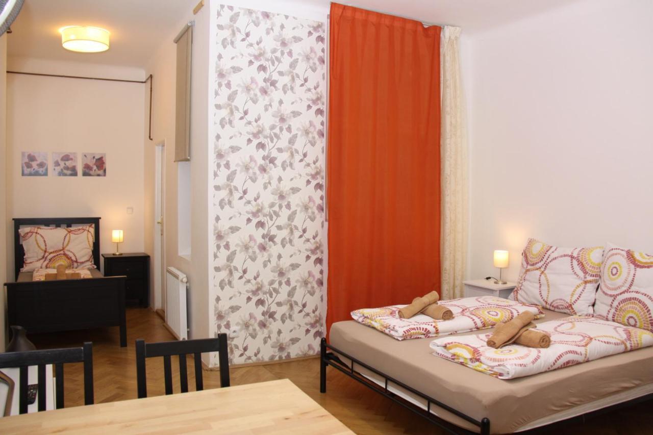 Wenceslas Square Apartment