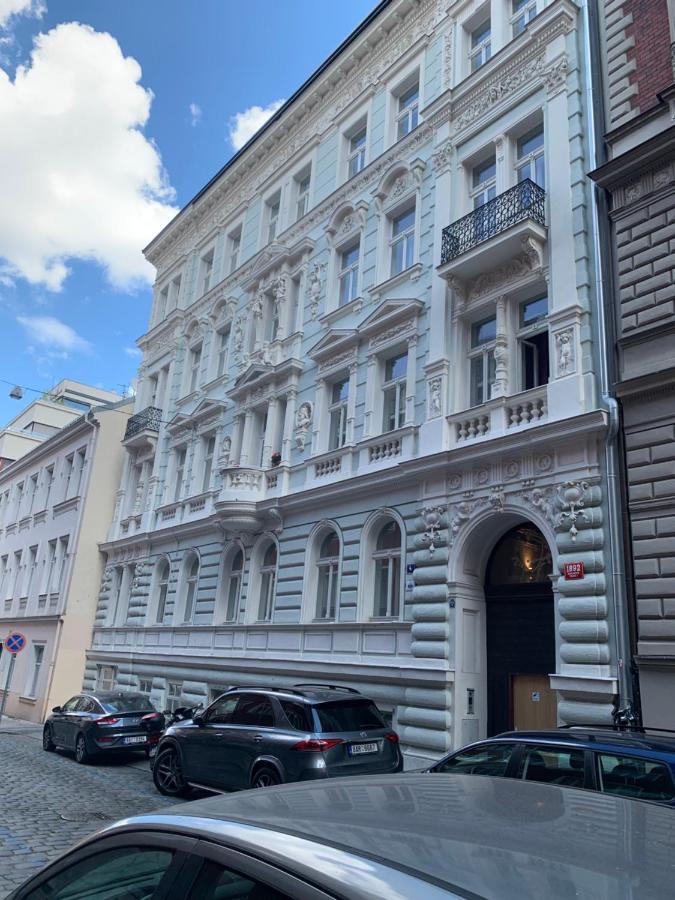Charles Square Apartment Prag