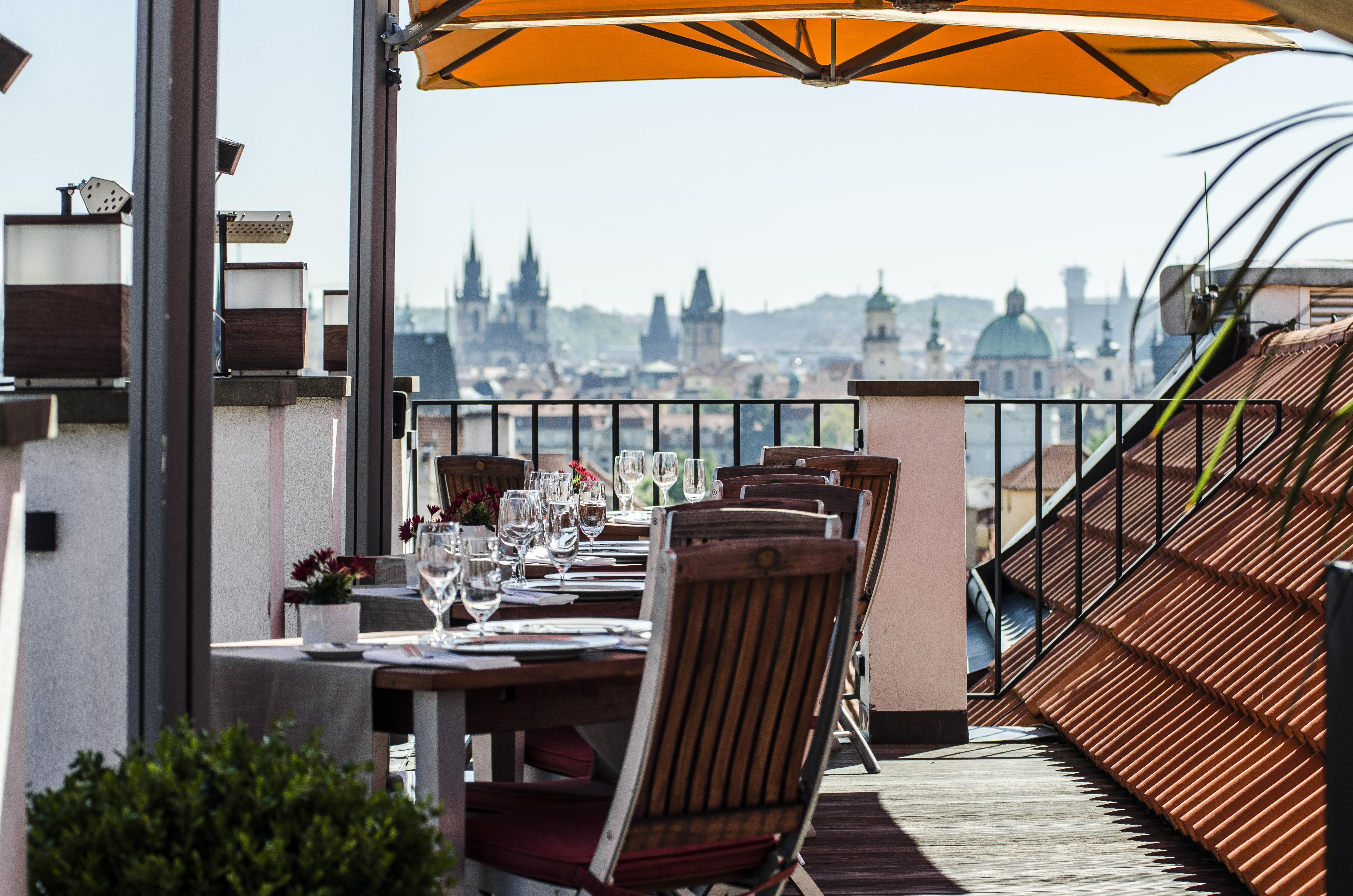 Aria Hotell 5*