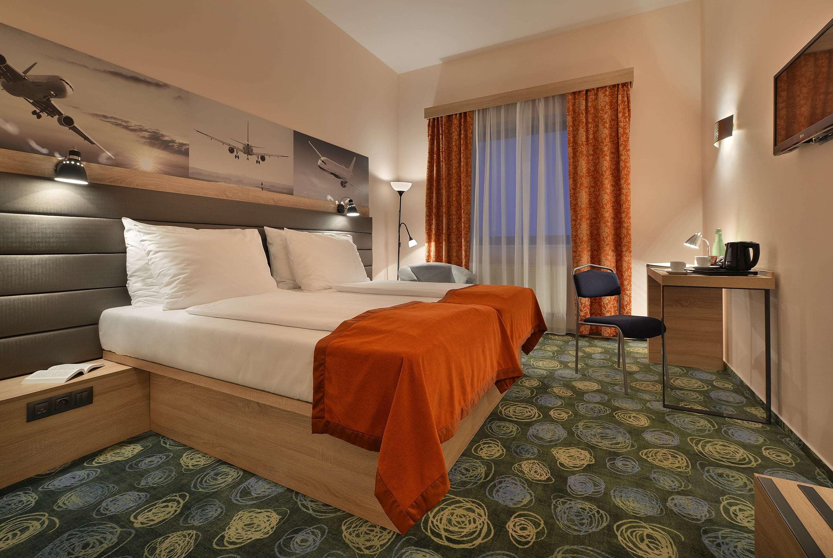 Ramada Airport Prague