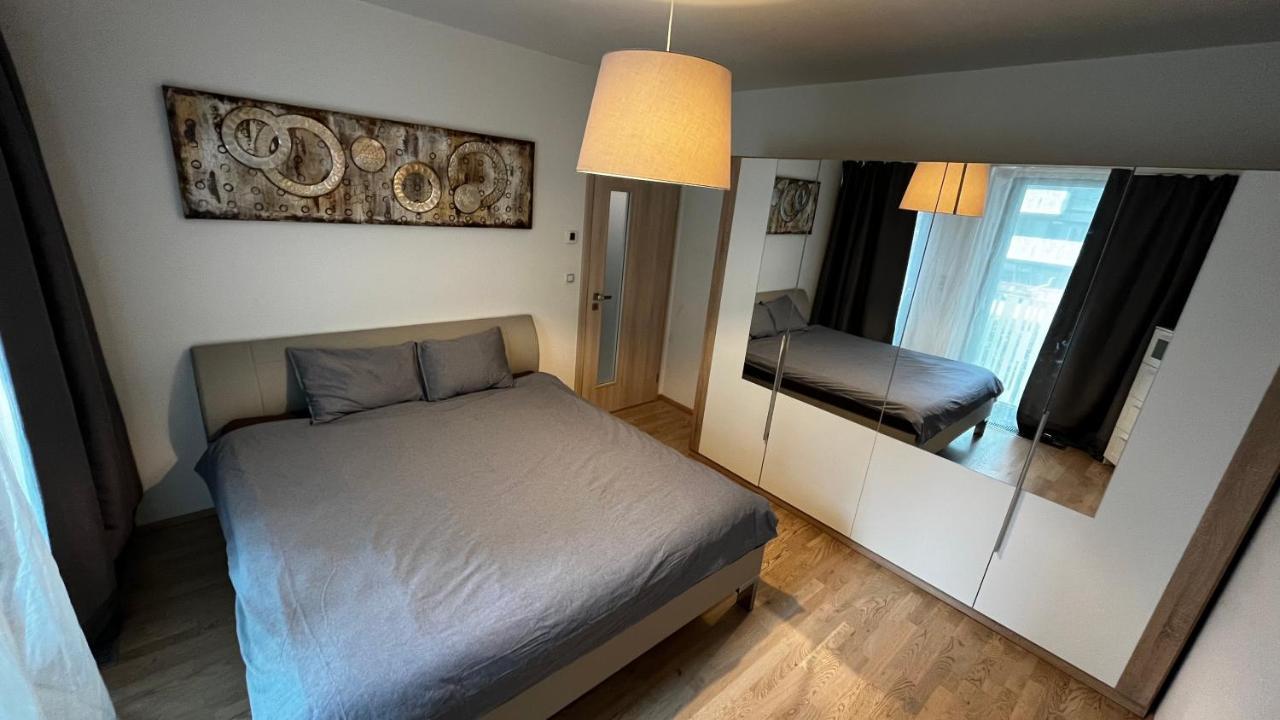 Garden Tower - 8 Min Do Centra, Garaz *