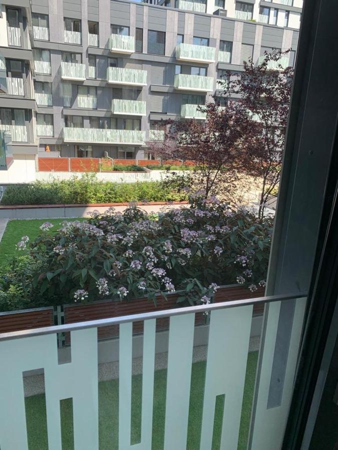 Garden Tower - 8 Min Do Centra, Garaz Lägenhet