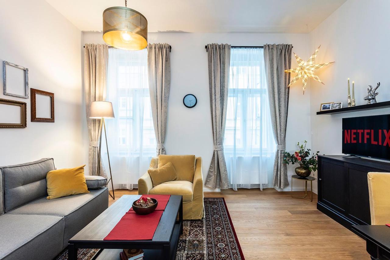 Apartment A - Lesser Town
