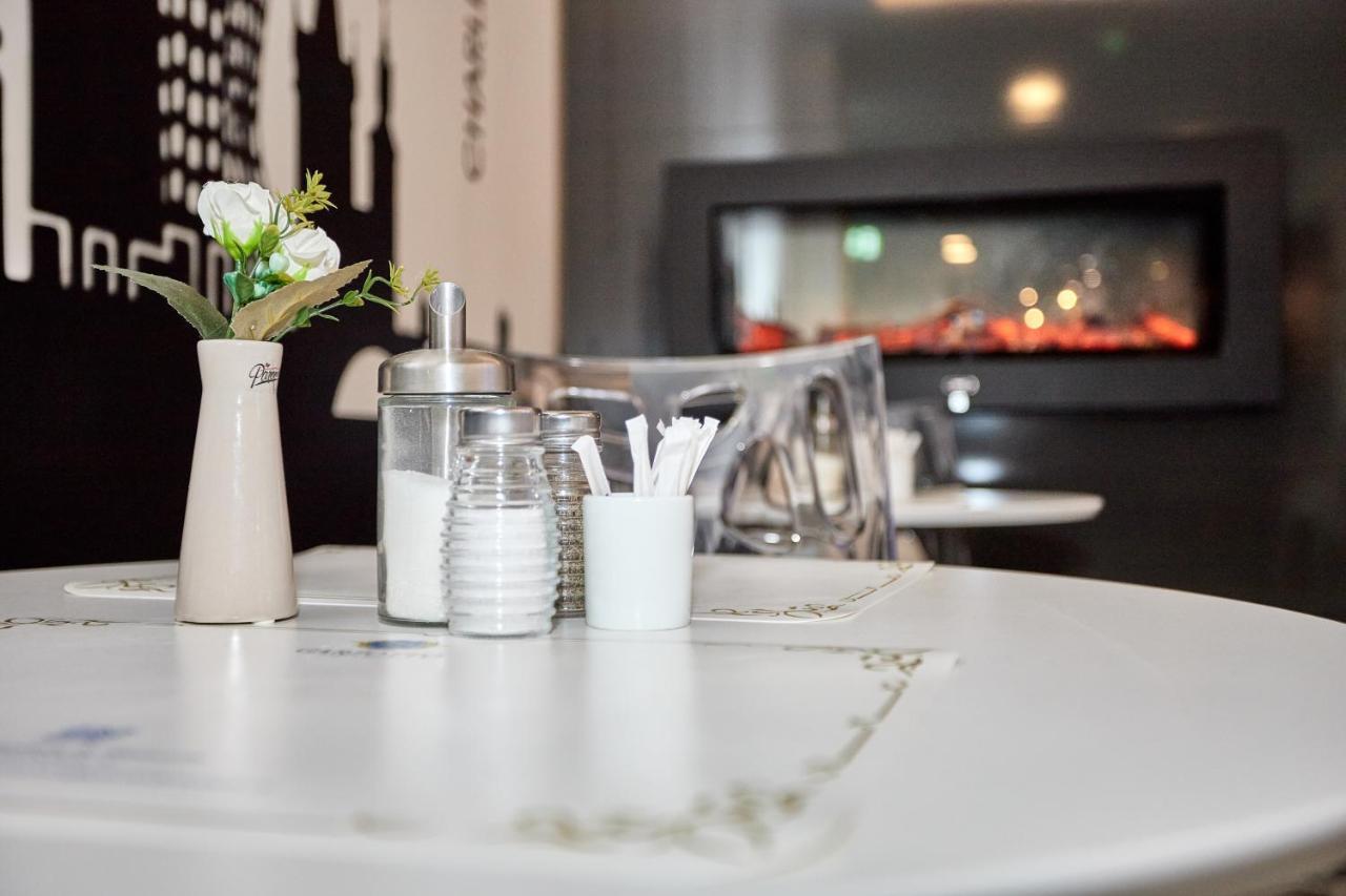 Garden Court Hotel Prag
