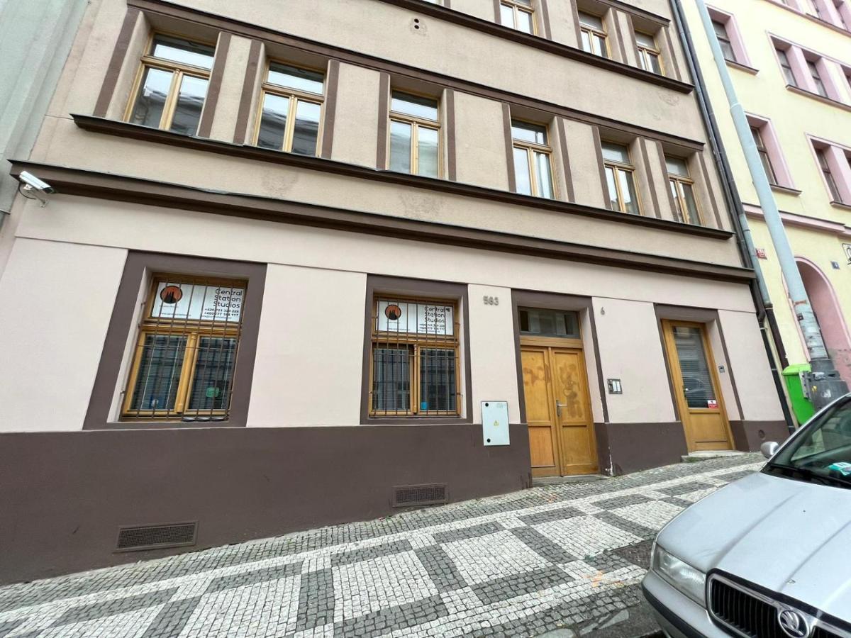 Hotel Central Studios