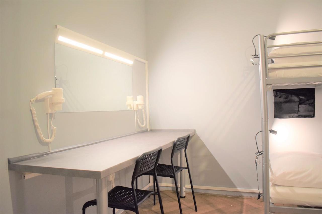 Globe Adults Only Hostel *
