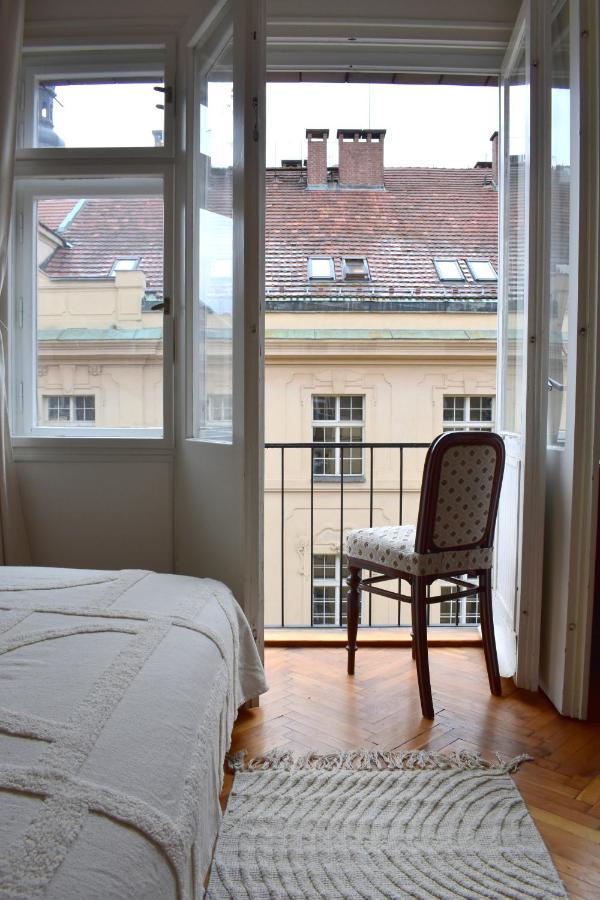 Old Town - Konviktska Prag
