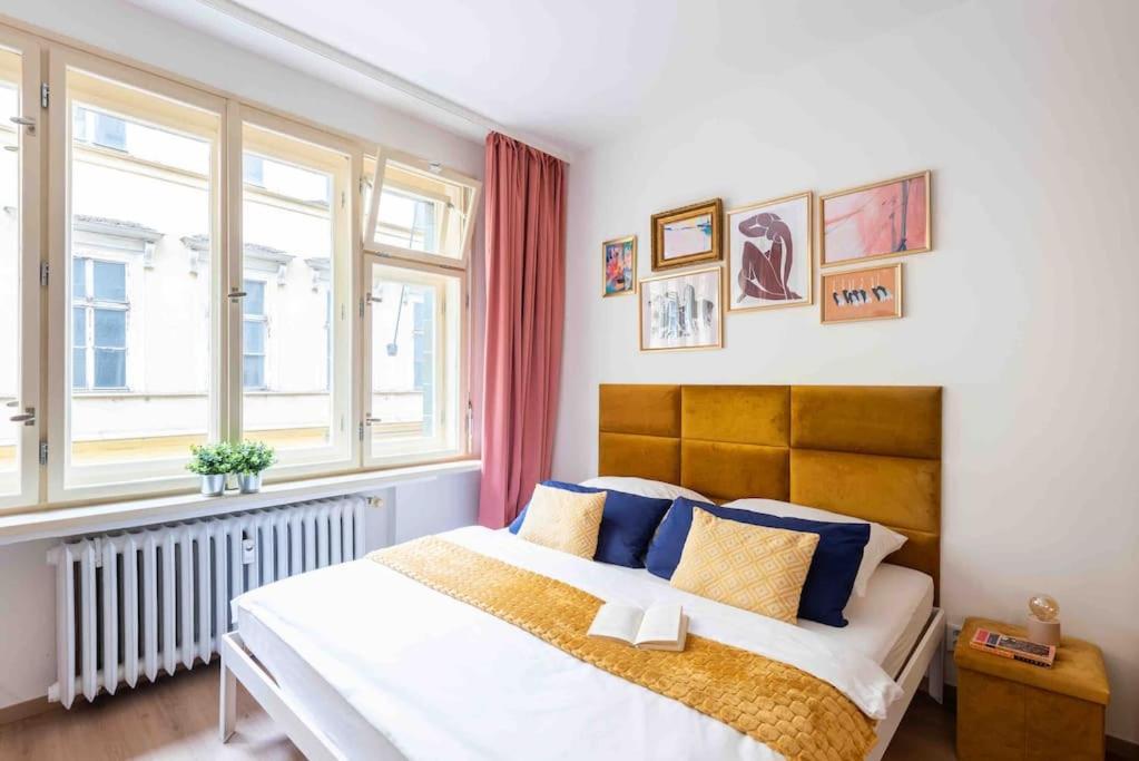 Golden Sunny Apartment, Centre, For 3 People *