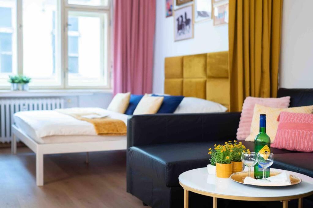 Golden Sunny Apartment, Centre, For 3 People * Prag