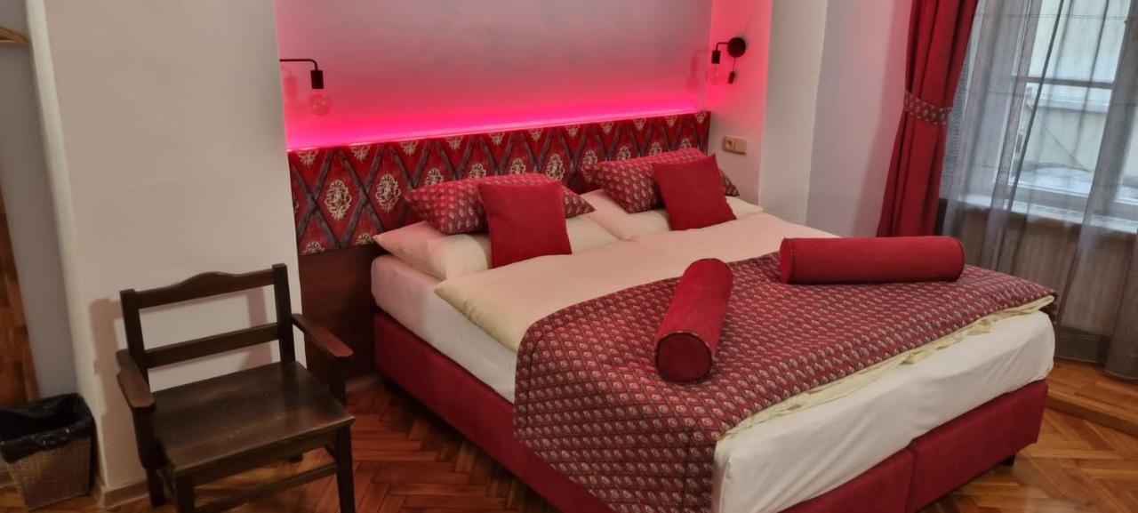 U Medvidku-brewery 3* Prag