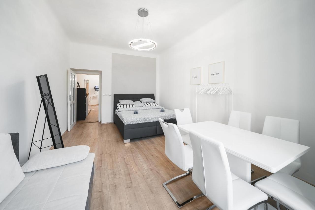 Apartment Josefov Riverside Prague