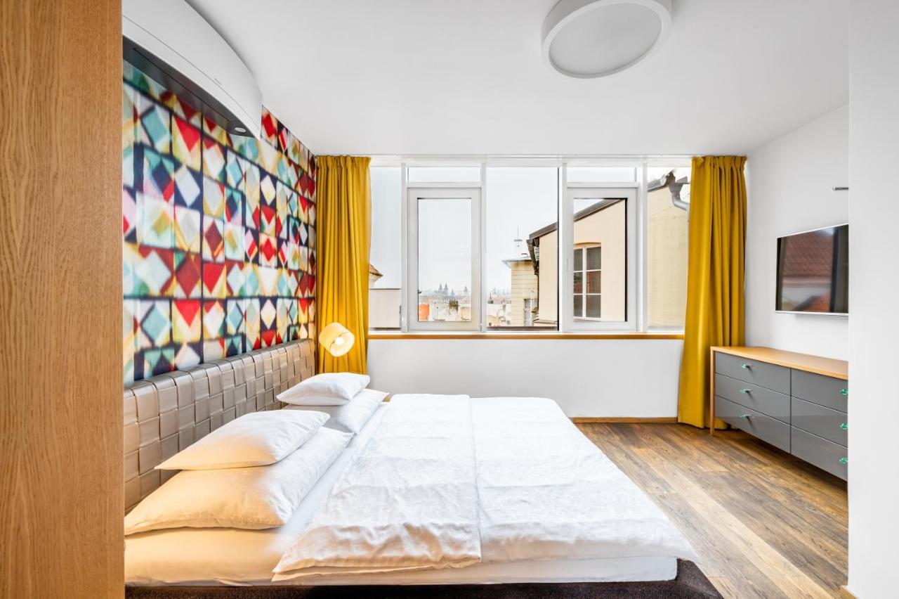 Malostranska 4*
