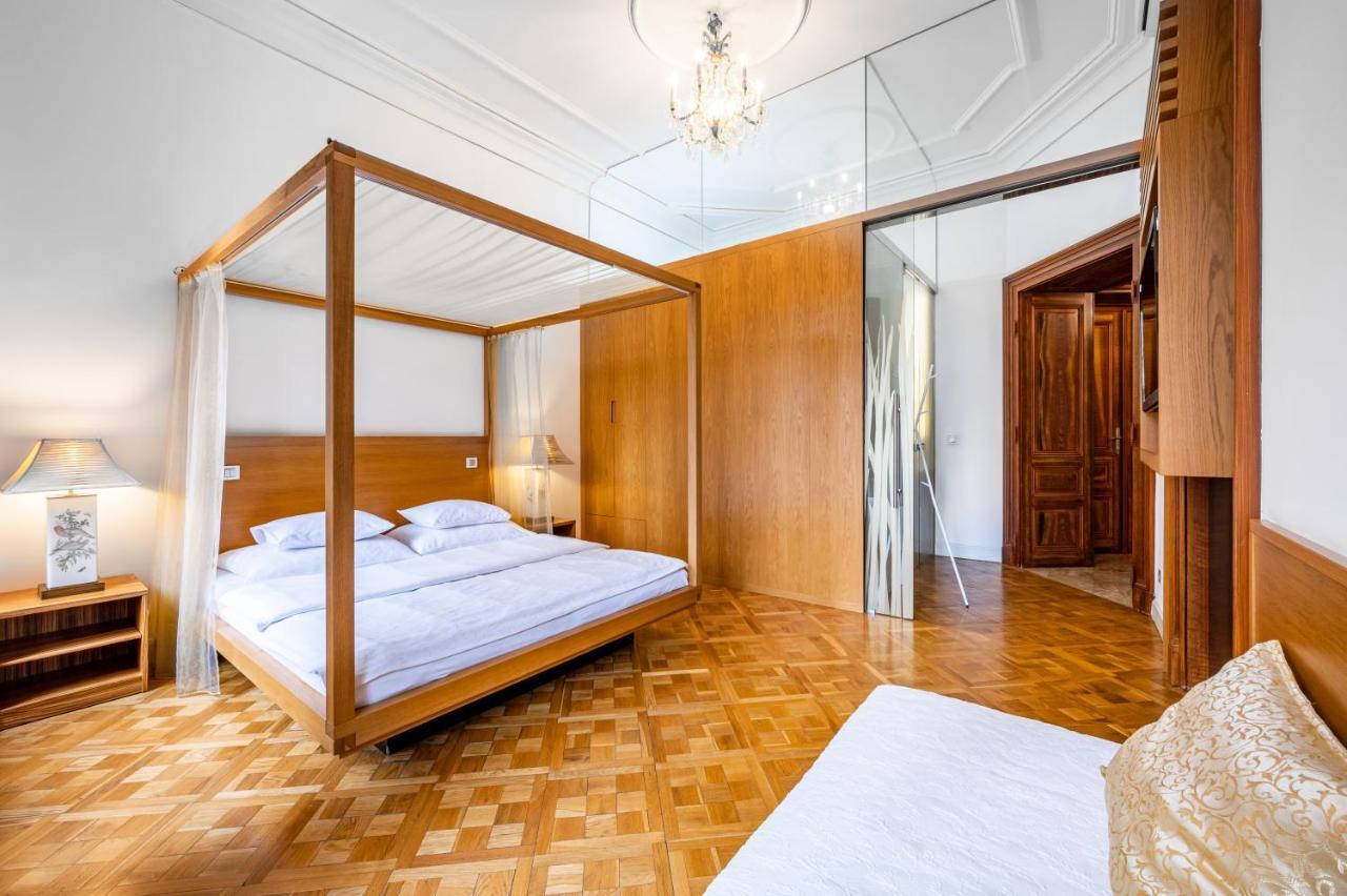 Aparthotel Malostranska