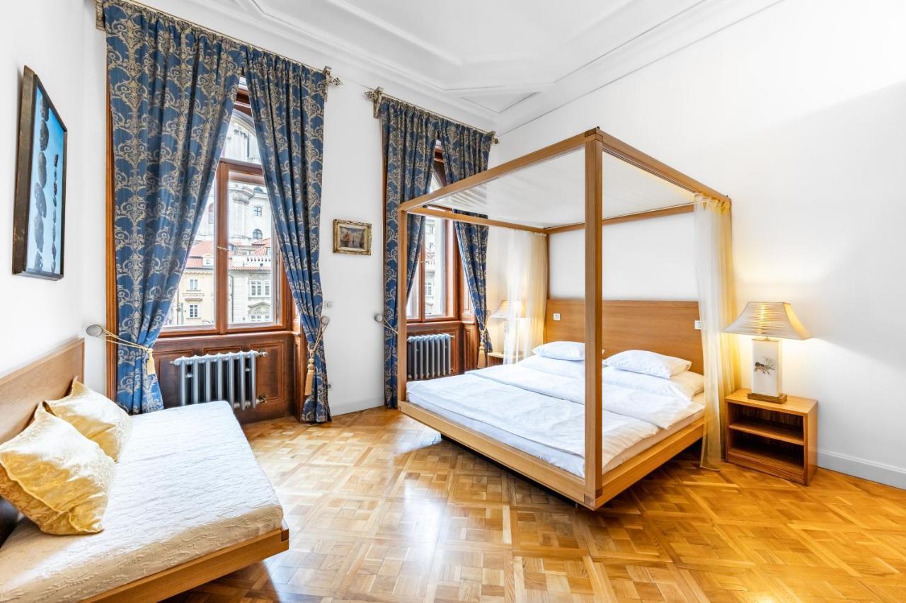 Malostranska 4*