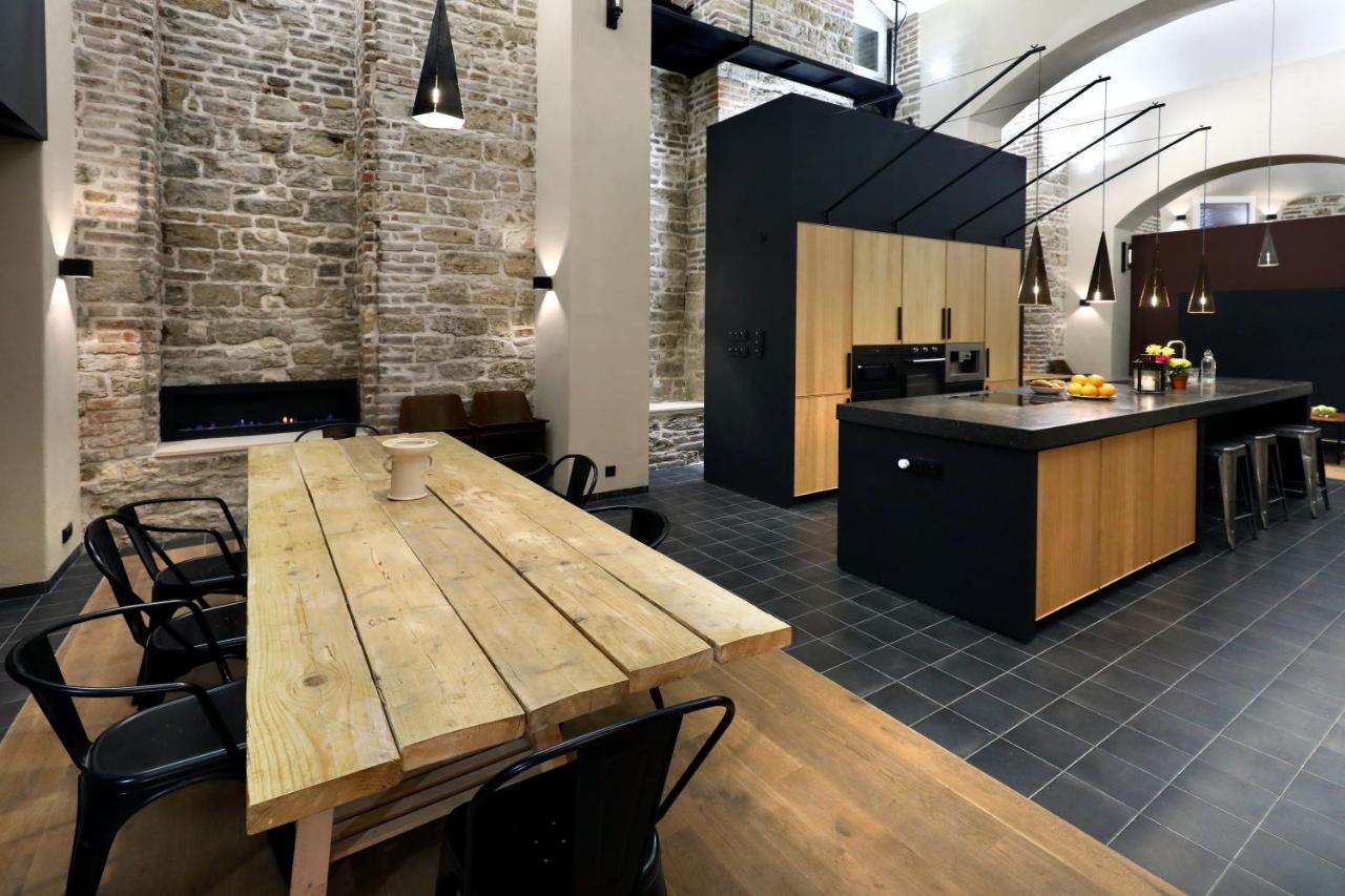 American Loft In The Heart Of Prag