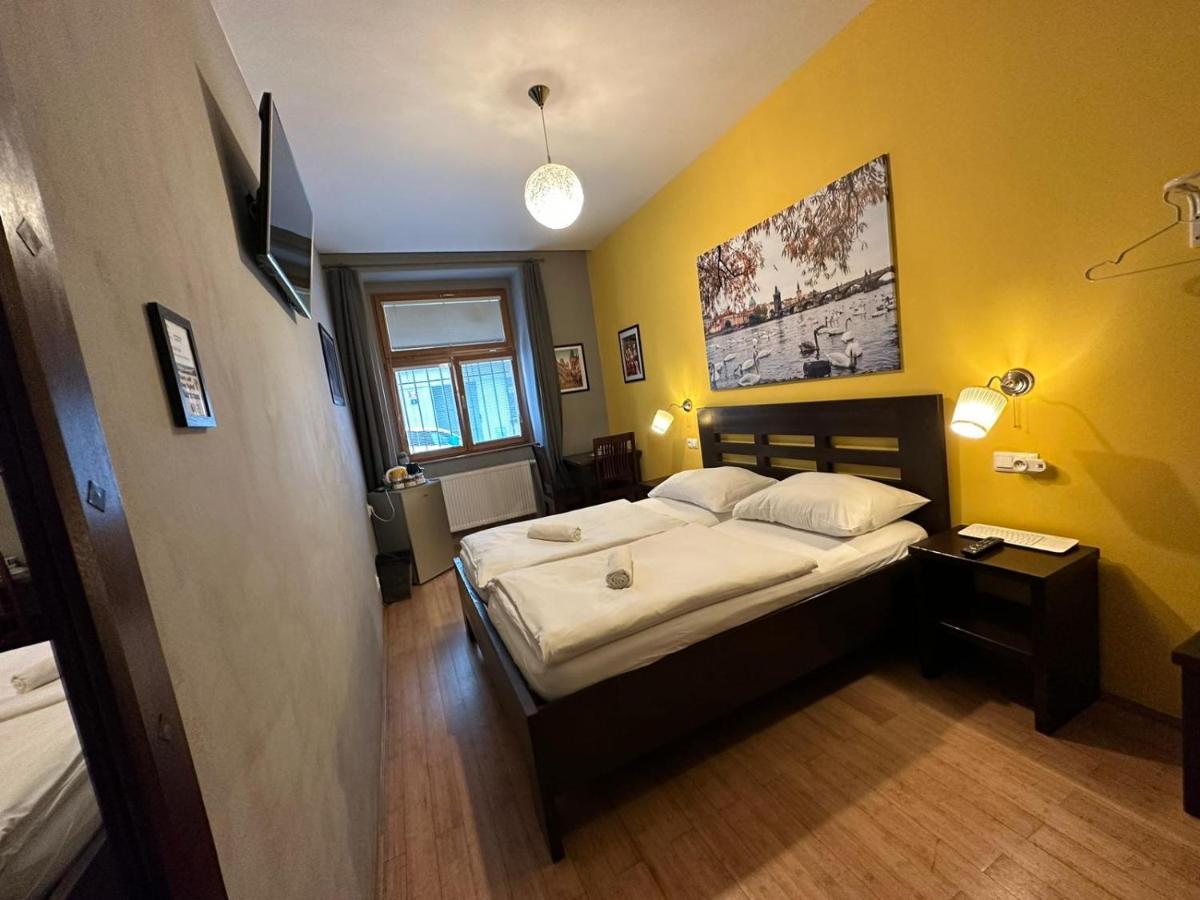 Central Studios Hotel Prag