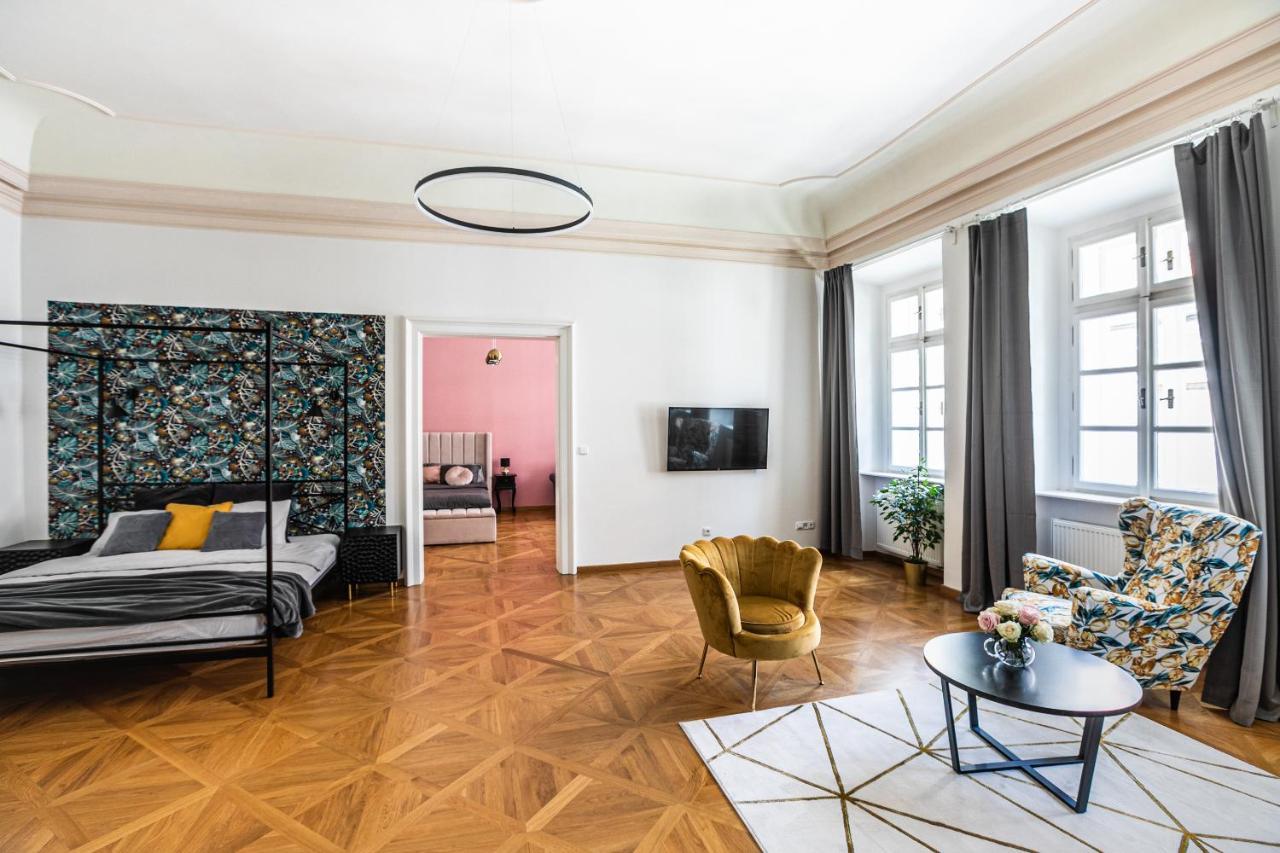 New Stylish 3 Bedrooms In Mala Strana - N2nd *