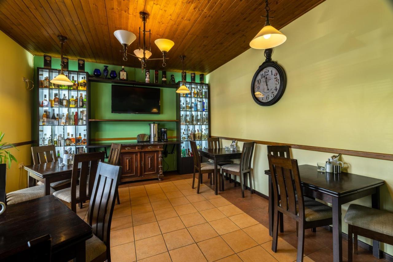Gæstehus Rodos - Cafe Prag