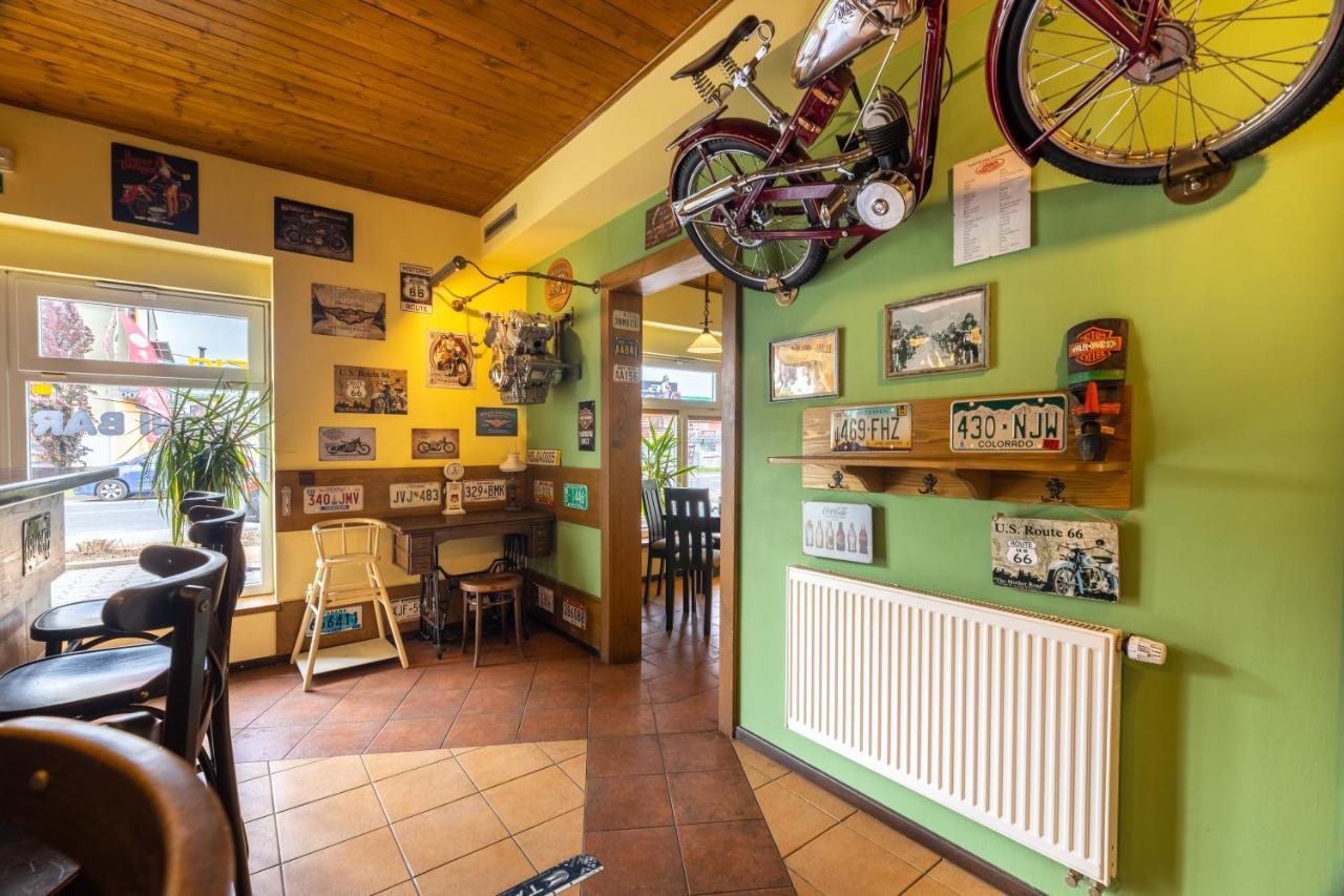 Rodos - Cafe 2* Prag