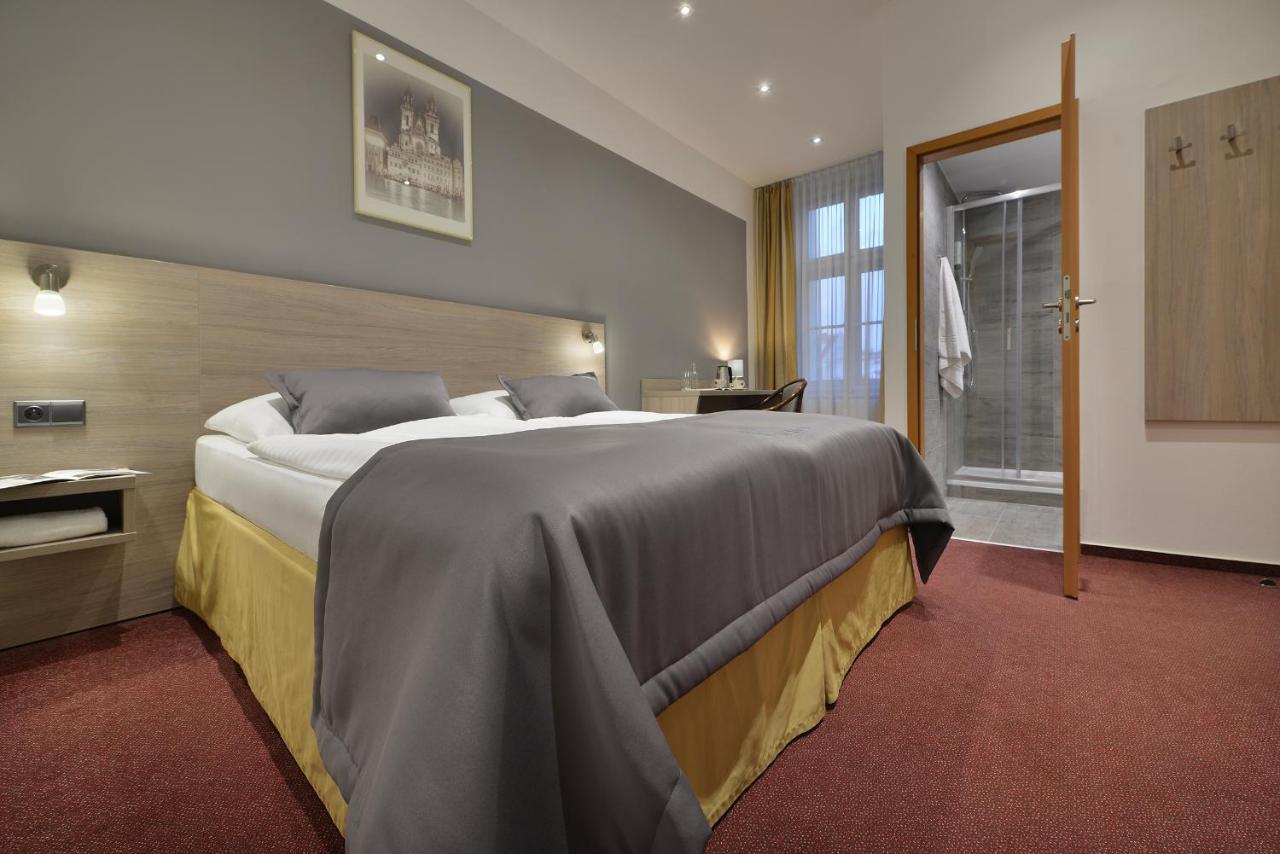 Hotel Season 4*