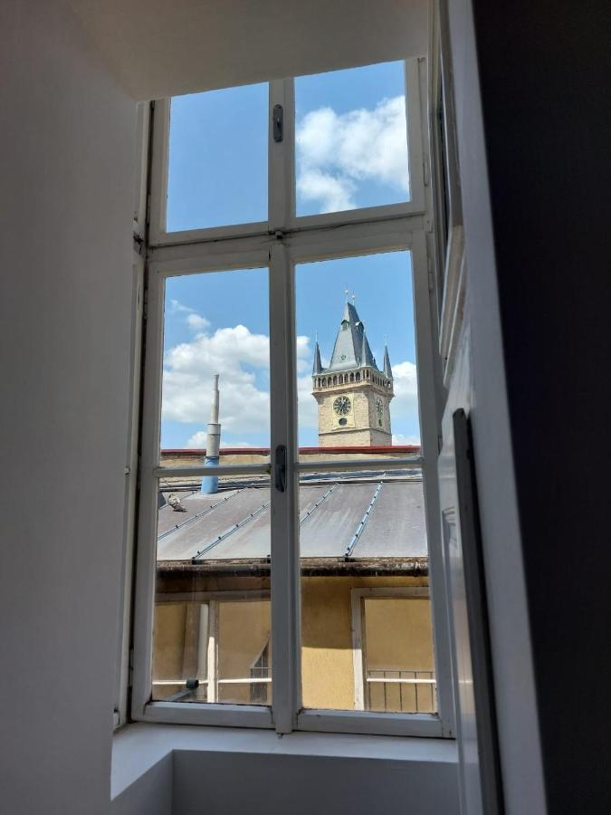 Zelezna - Old Town View Aparthotel