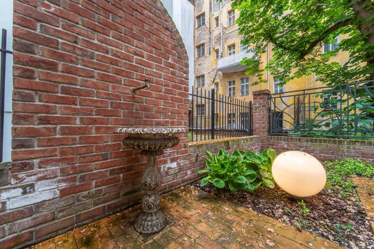 A - Lesser Town Apartment *