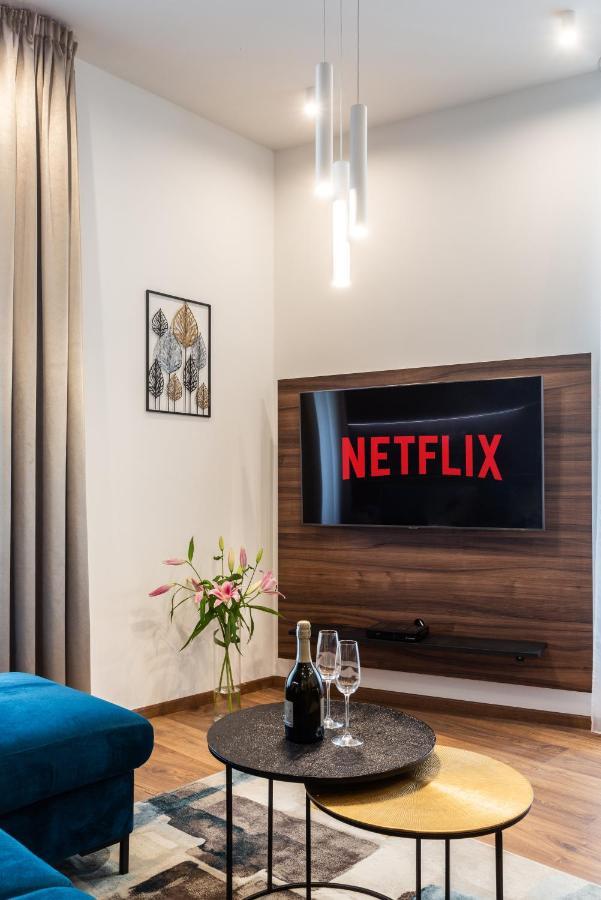 Luxury Kmochova Lägenhet Prag