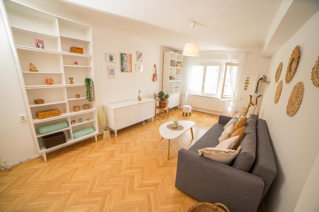 212 - Boho In Next To City Center 5 Minutes To Wenceslas Square *
