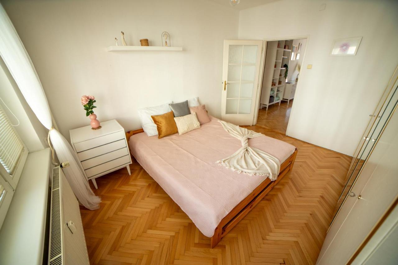 Lejlighed 212 - Boho In Next To City Center 5 Minutes To Wenceslas Square