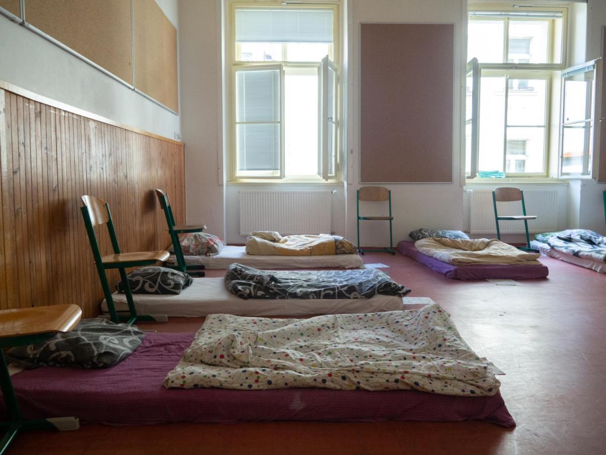 Hostel In School *