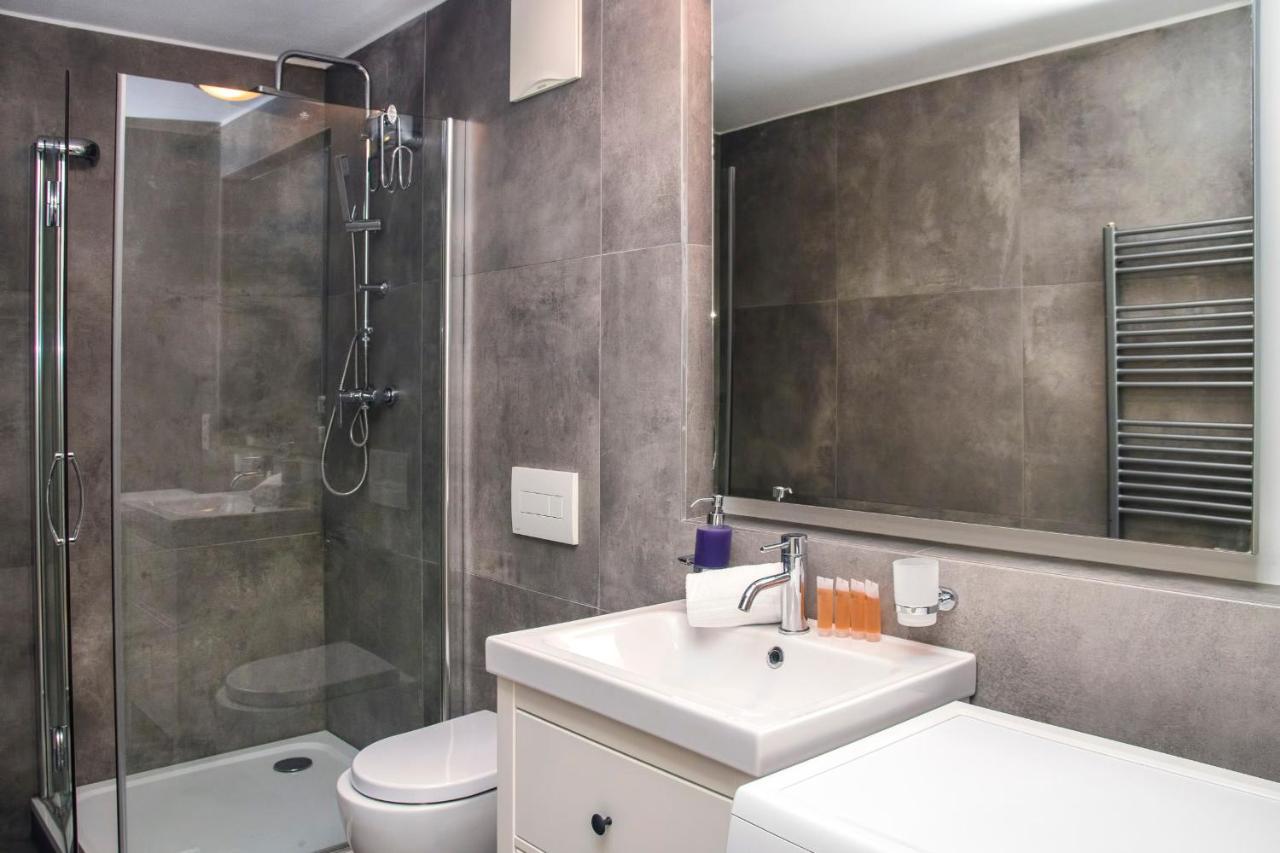 Modern With Terrace And Air Conditioning * Prague