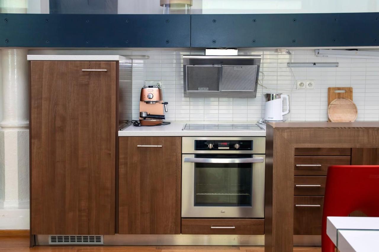 Apartment Modern With Terrace And Air Conditioning *