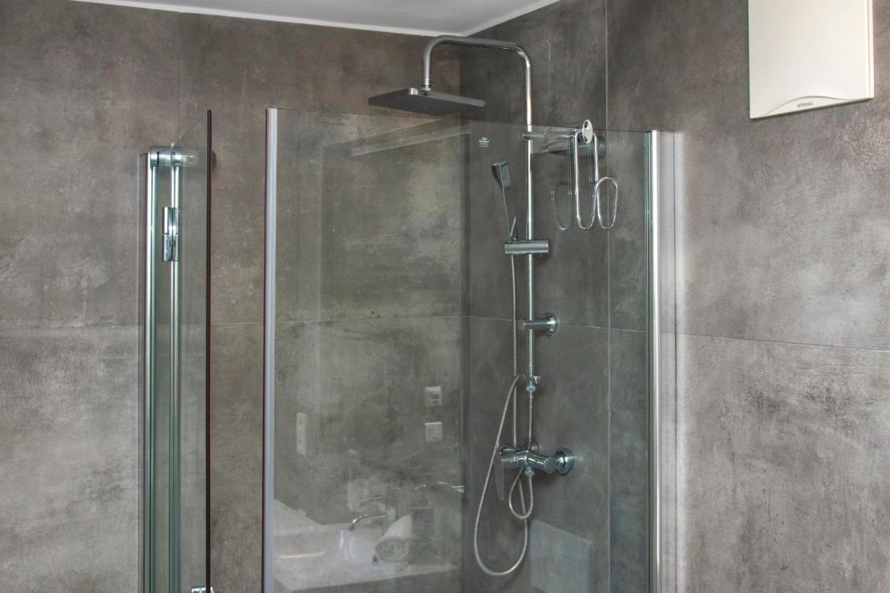 Apartment Modern With Terrace And Air Conditioning Prague