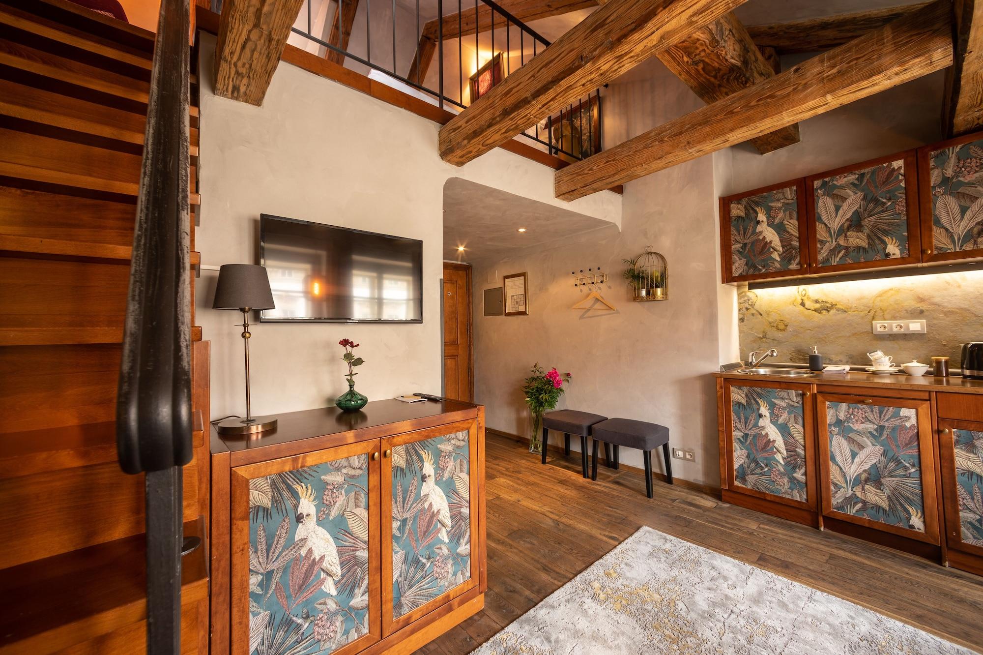 Miss Sophie's Charles Bridge Hotel 4*