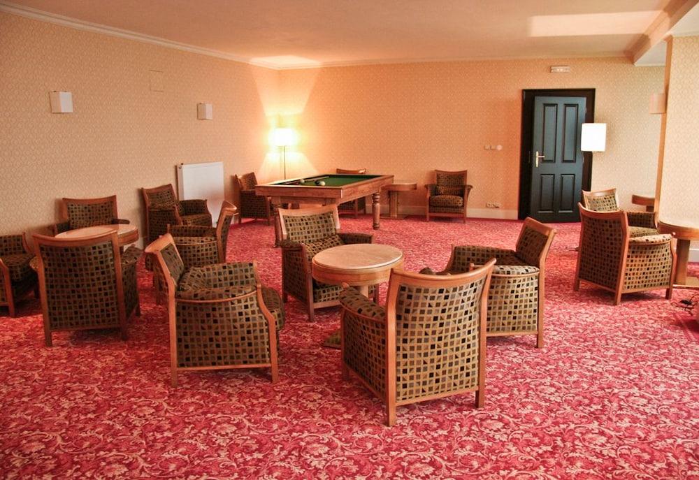 Angelis Hotel 4*
