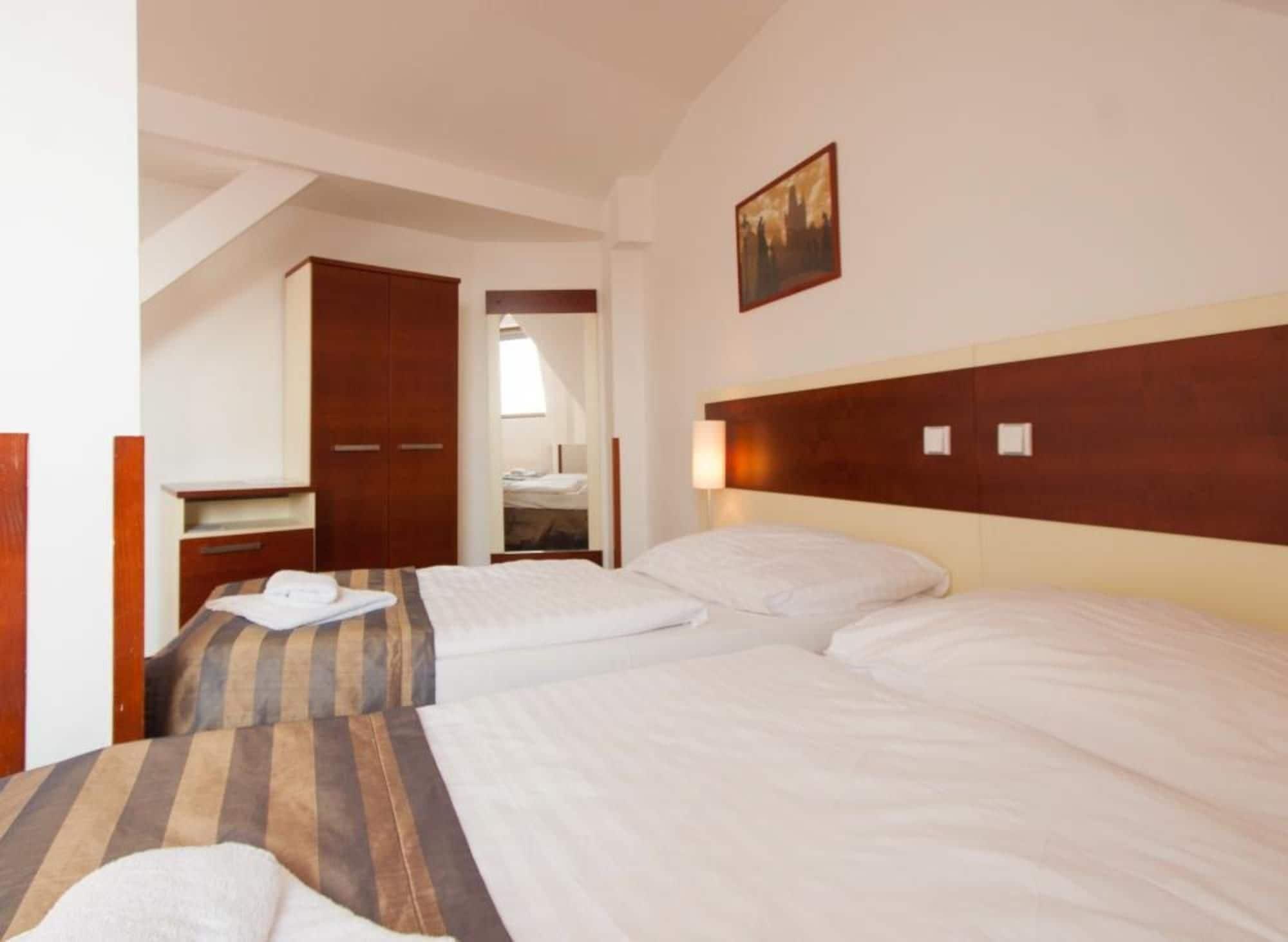 Gloria Hotel Prague