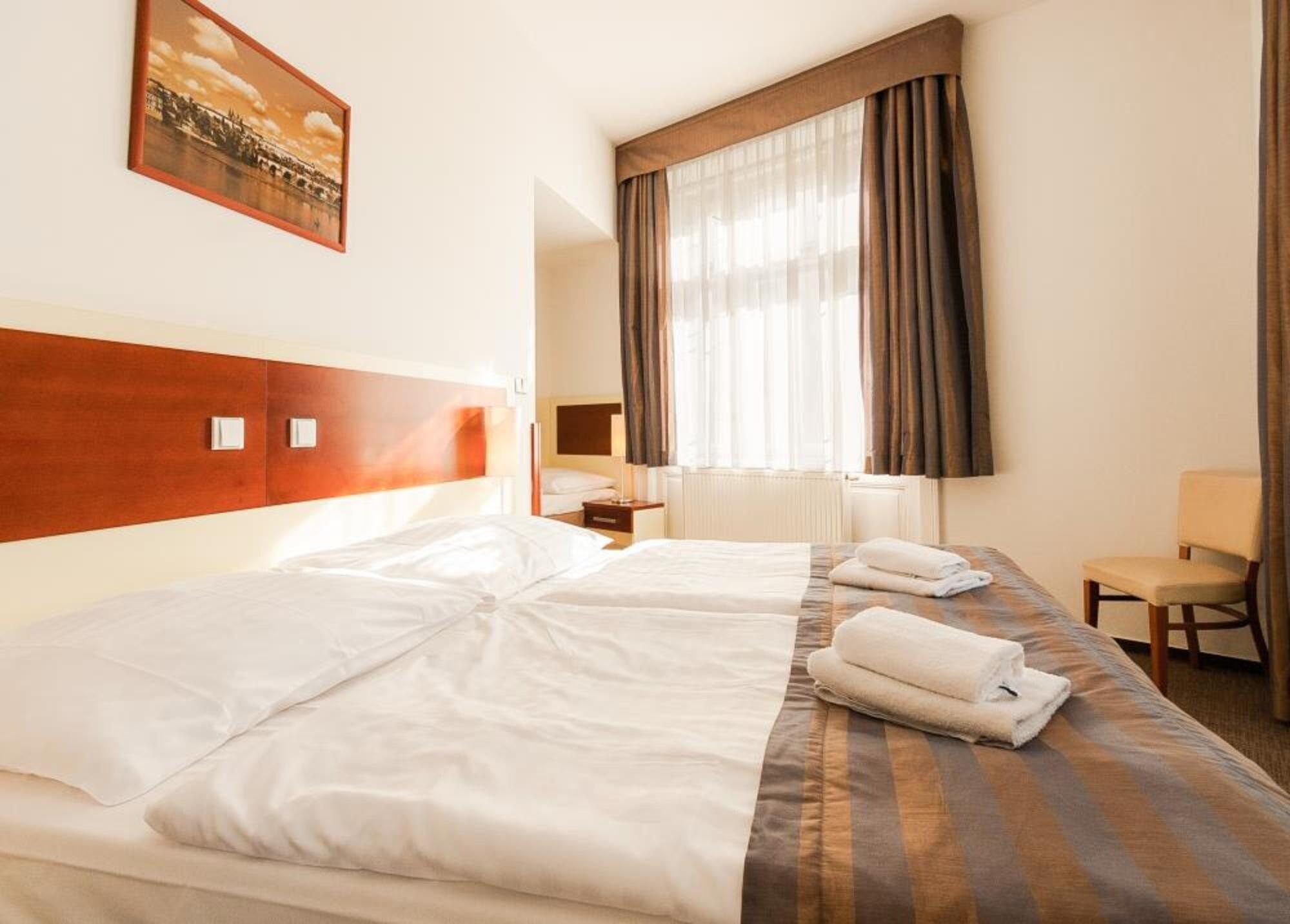 Gloria Hotel 4*