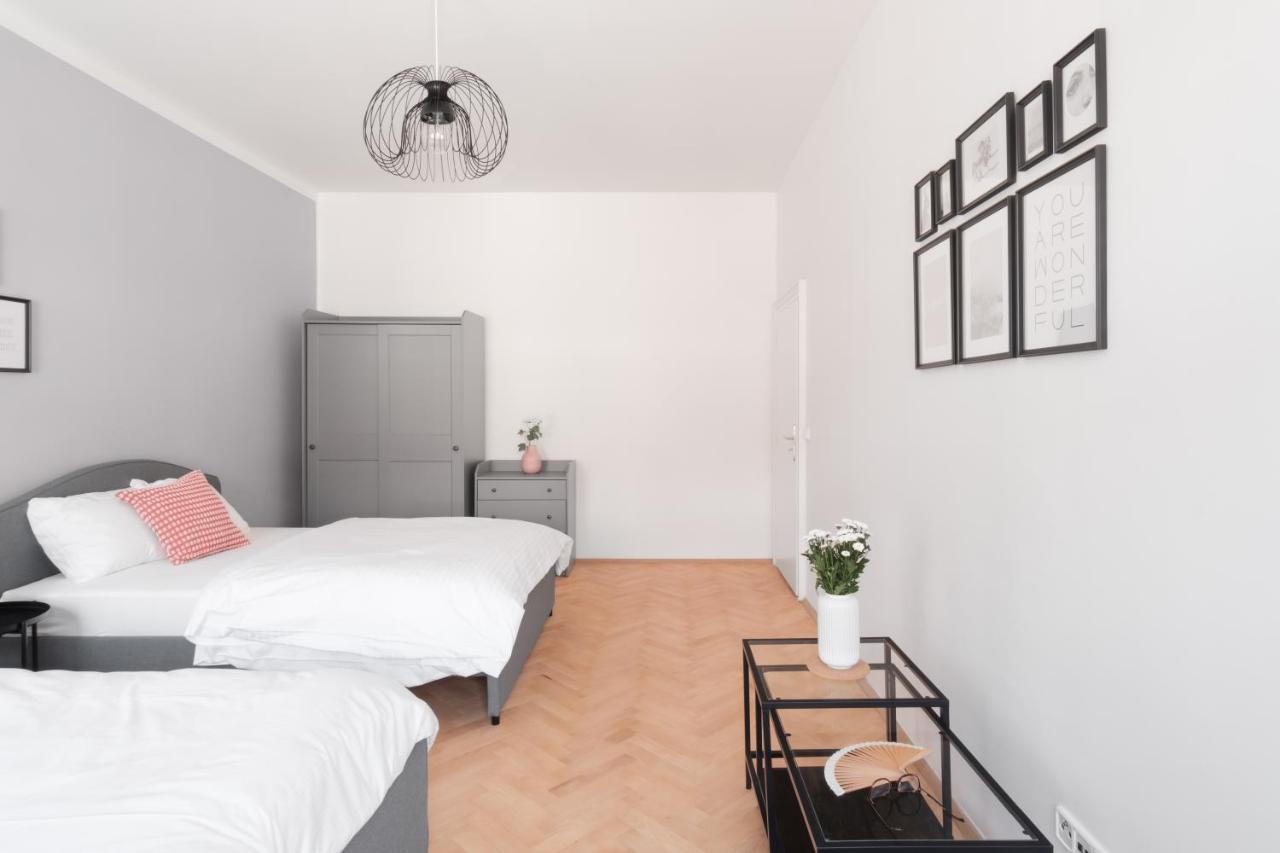 Days - Modern Apts - Fast Wifi - Netflix - 7 Min Wenceslas Sq * Prag