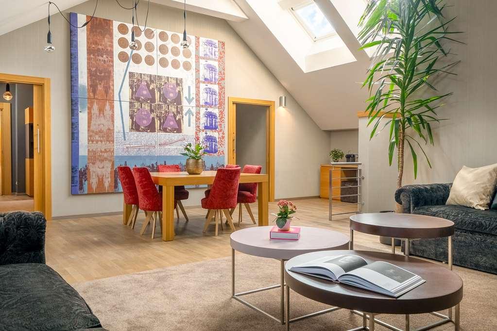 Innside Old Town Hotel 4*