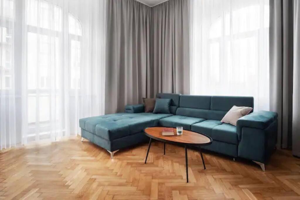 Apartment Helen Homestay Palmovka *