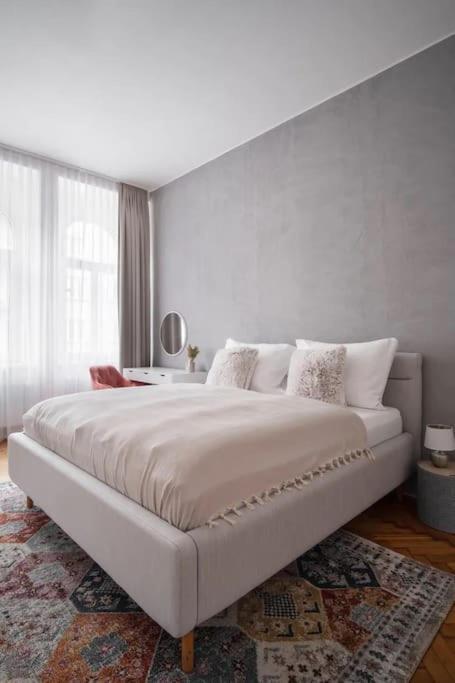 Helen Homestay Palmovka Apartment Prague